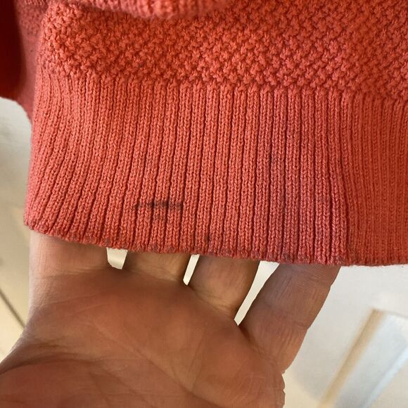 Cotton On Sweater Women’s Medium Round Neck Light Weight Salmon Slit Side - Picture 8 of 15